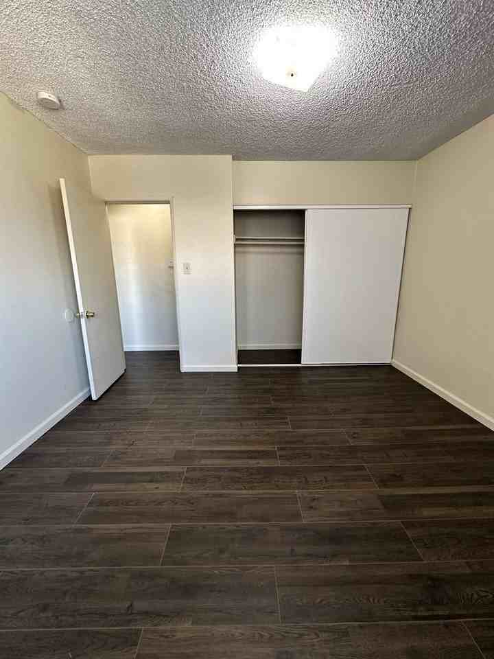 2418 Atlantic Ave - Photo 7 of 14