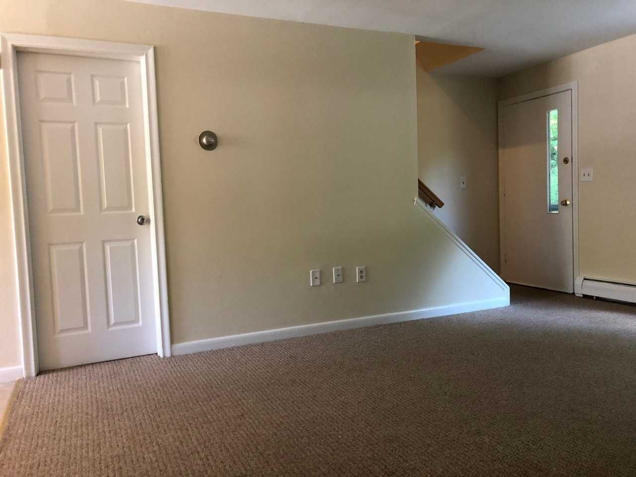 G02 Nanni Dr - Photo 3 of 7