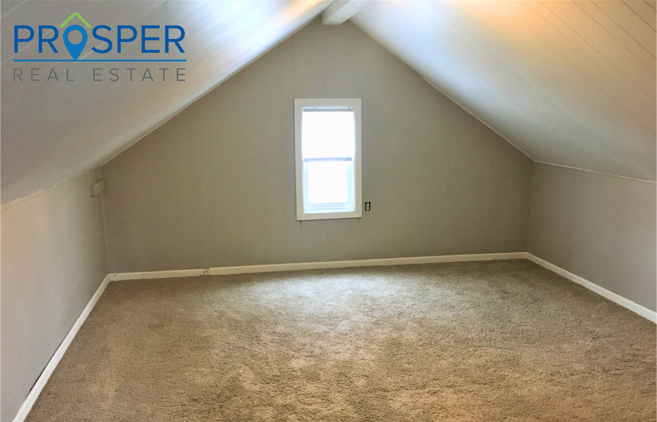 616 Elm St - Photo 4 of 4