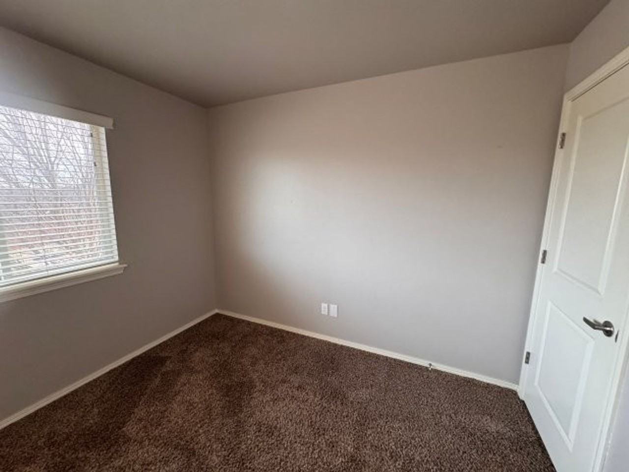 6929 Mayberry Ln - Photo 7 of 12