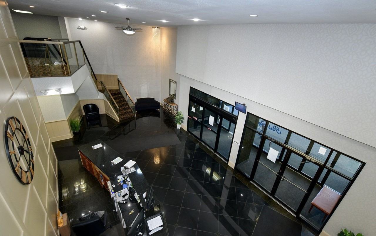 2600 Park Ave - Photo 2 of 12