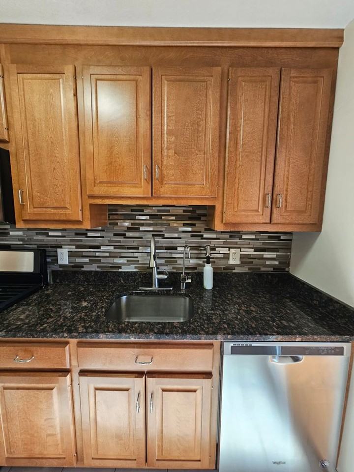 2600 Park Ave - Photo 7 of 12