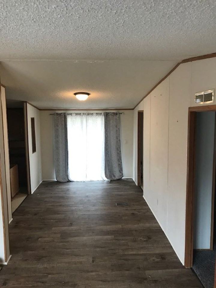 201 Rockingham Rd - Photo 3 of 5