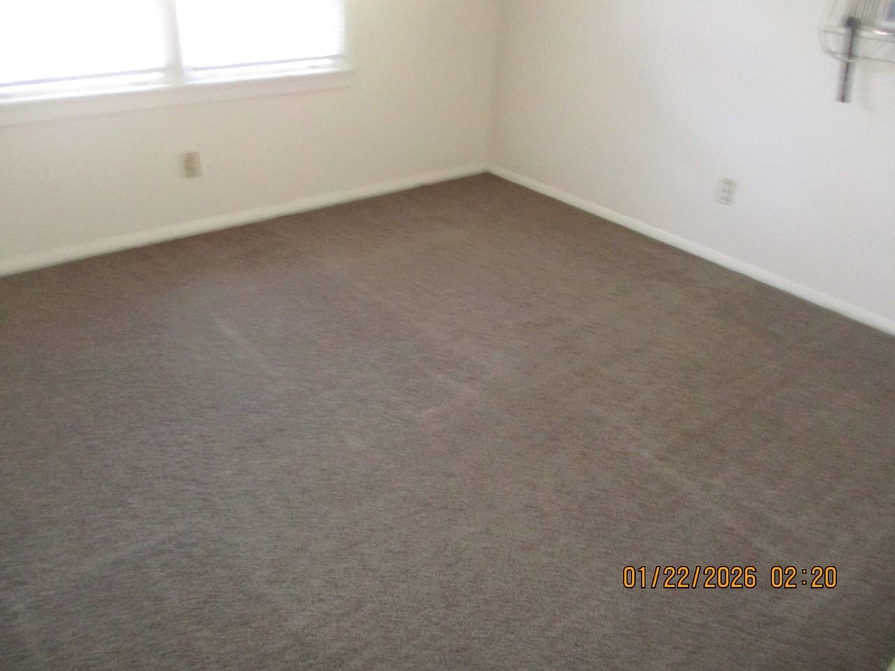 204 Wells Ave - Photo 5 of 6