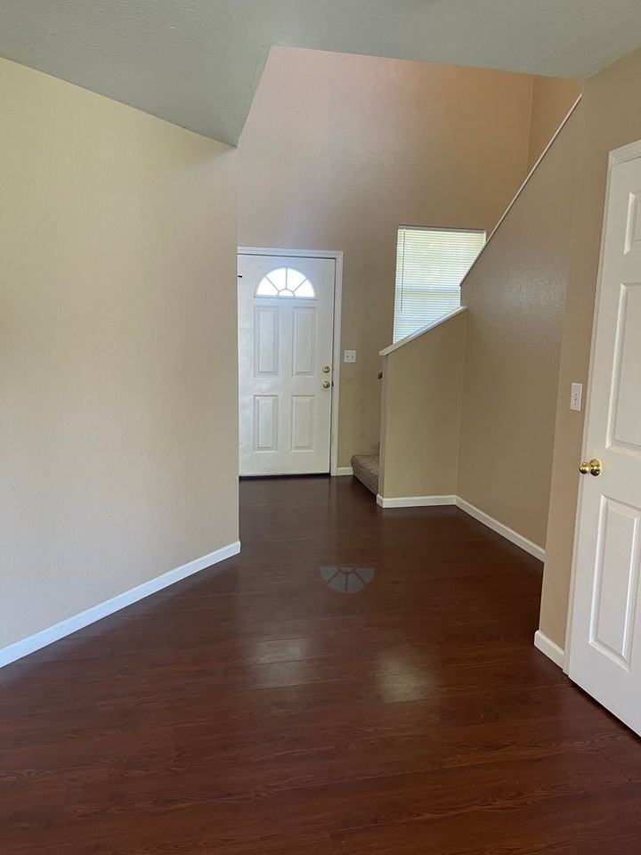 119 Hickory Ridge Dr - Photo 2 of 29