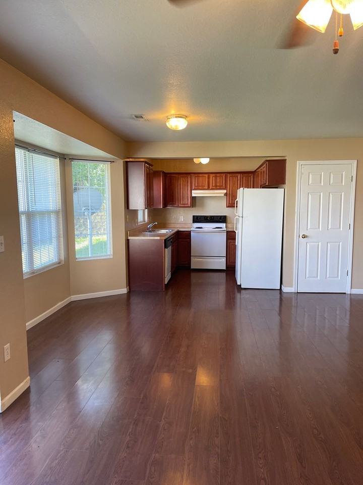 119 Hickory Ridge Dr - Photo 7 of 29