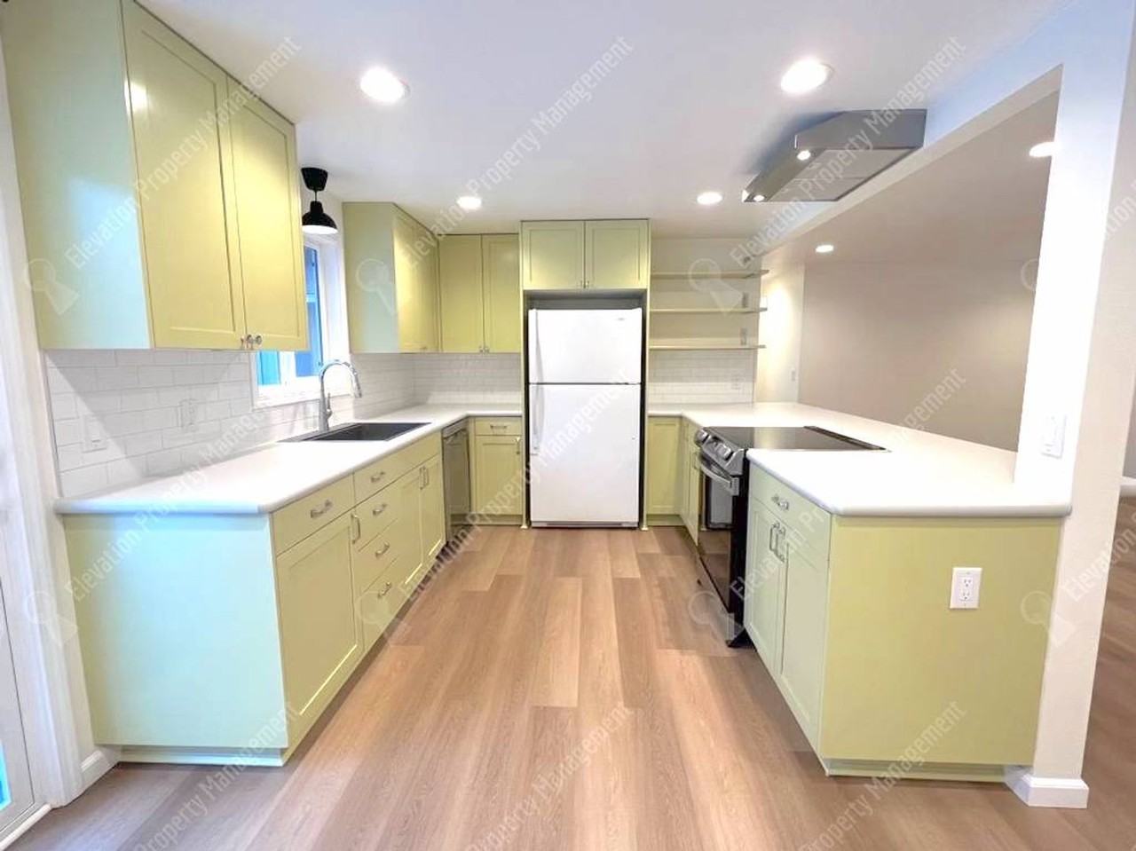 1625 Ne Pheasant Cir - Photo 7 of 19