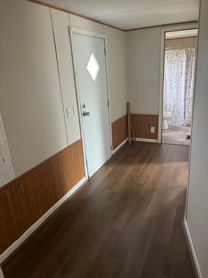 276 Euclid Rd - Photo 5 of 8