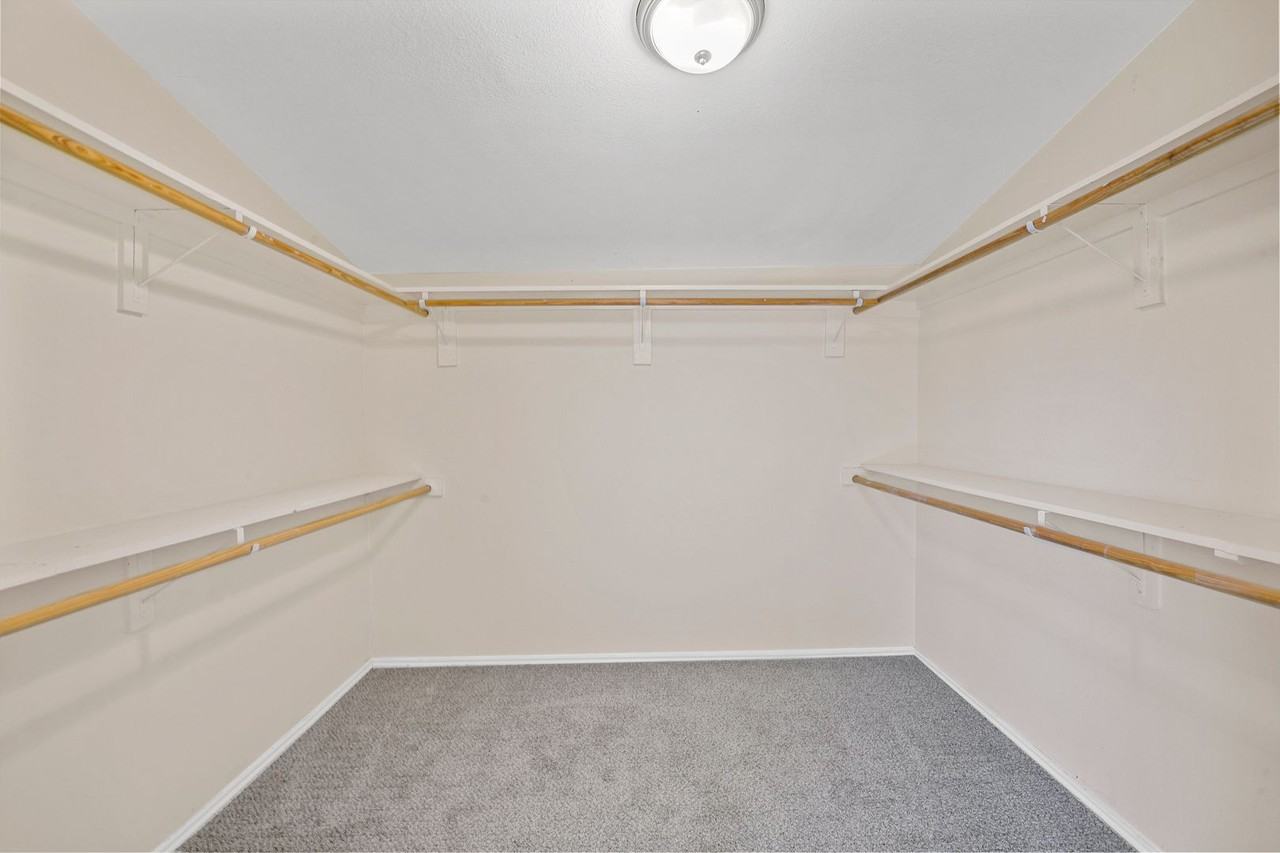 211 S Business Highway 78 - Photo 5 of 16