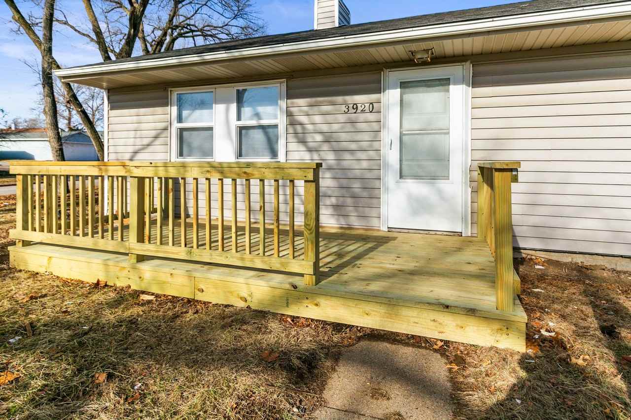 3920 Vinton St - Photo 4 of 25