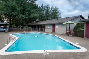 featured image of 267 N 10th Ave