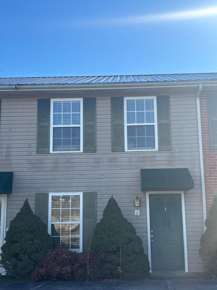 568 Gray Station Rd #6 - Photo 3 of 11