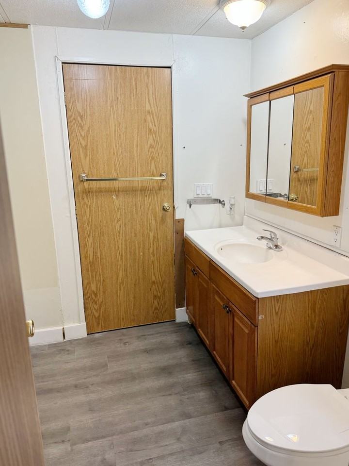 795 Marcia Dr - Photo 6 of 11