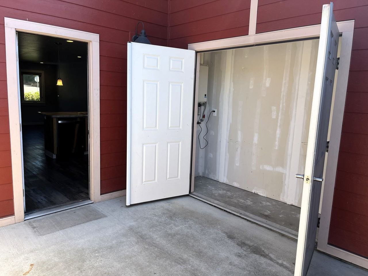 1492 Rohnerville Rd - Photo 7 of 19