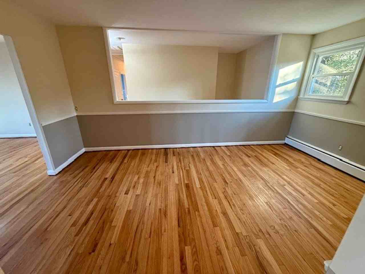 138 Round Bay Rd - Photo 5 of 17