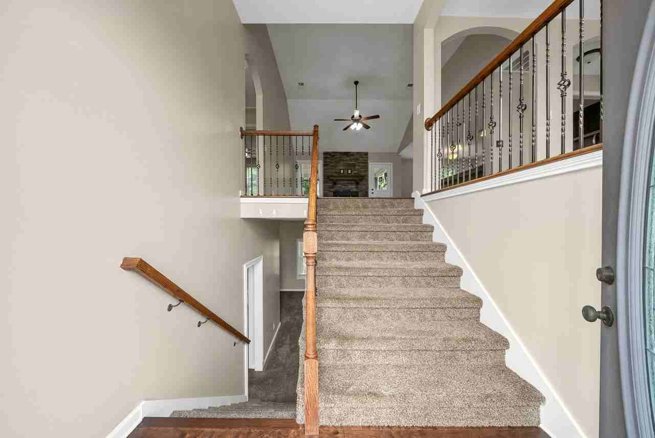 1227 Brigade Dr - Photo 3 of 38