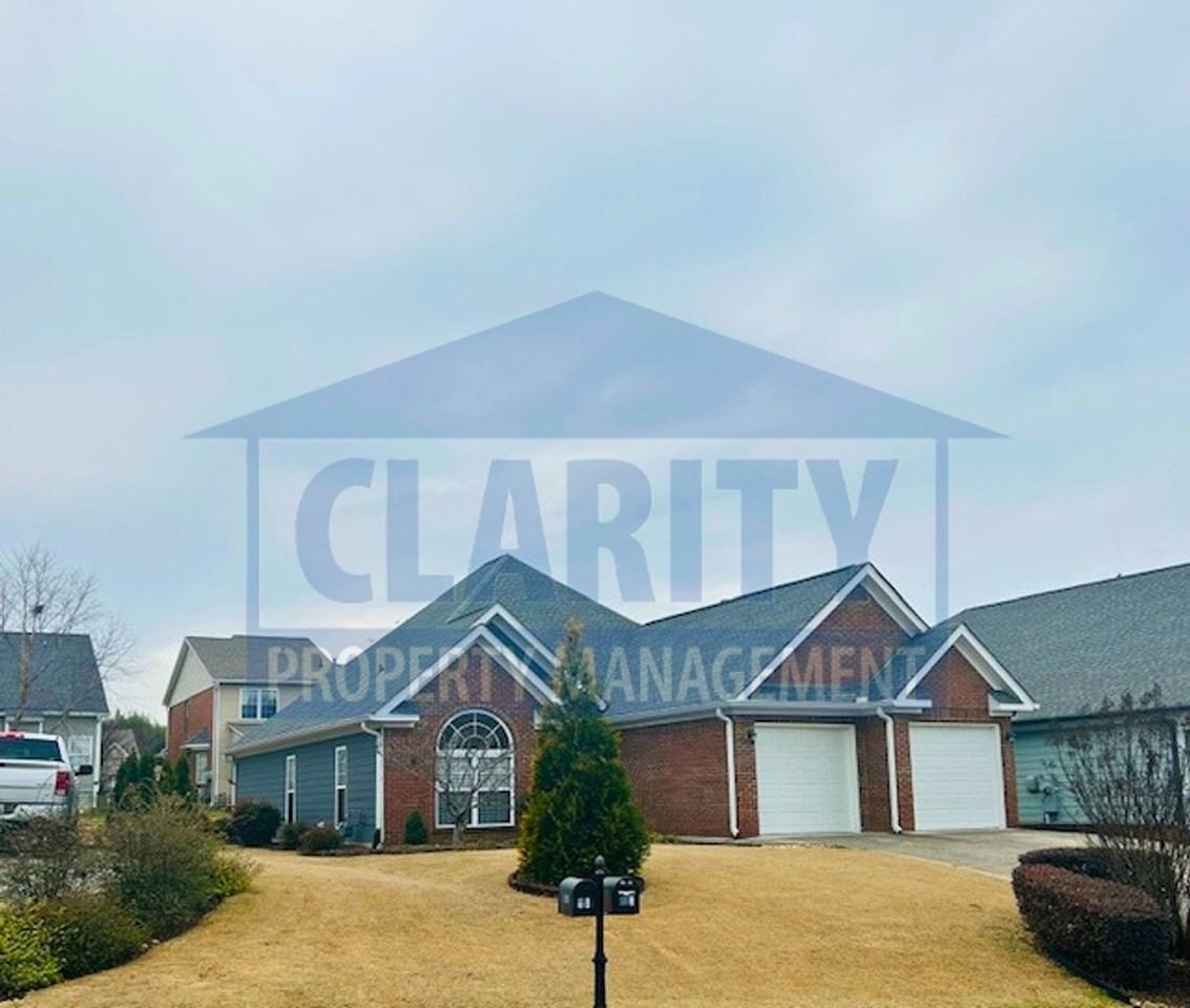 7842 Laurelton Dr - Photo 2 of 5