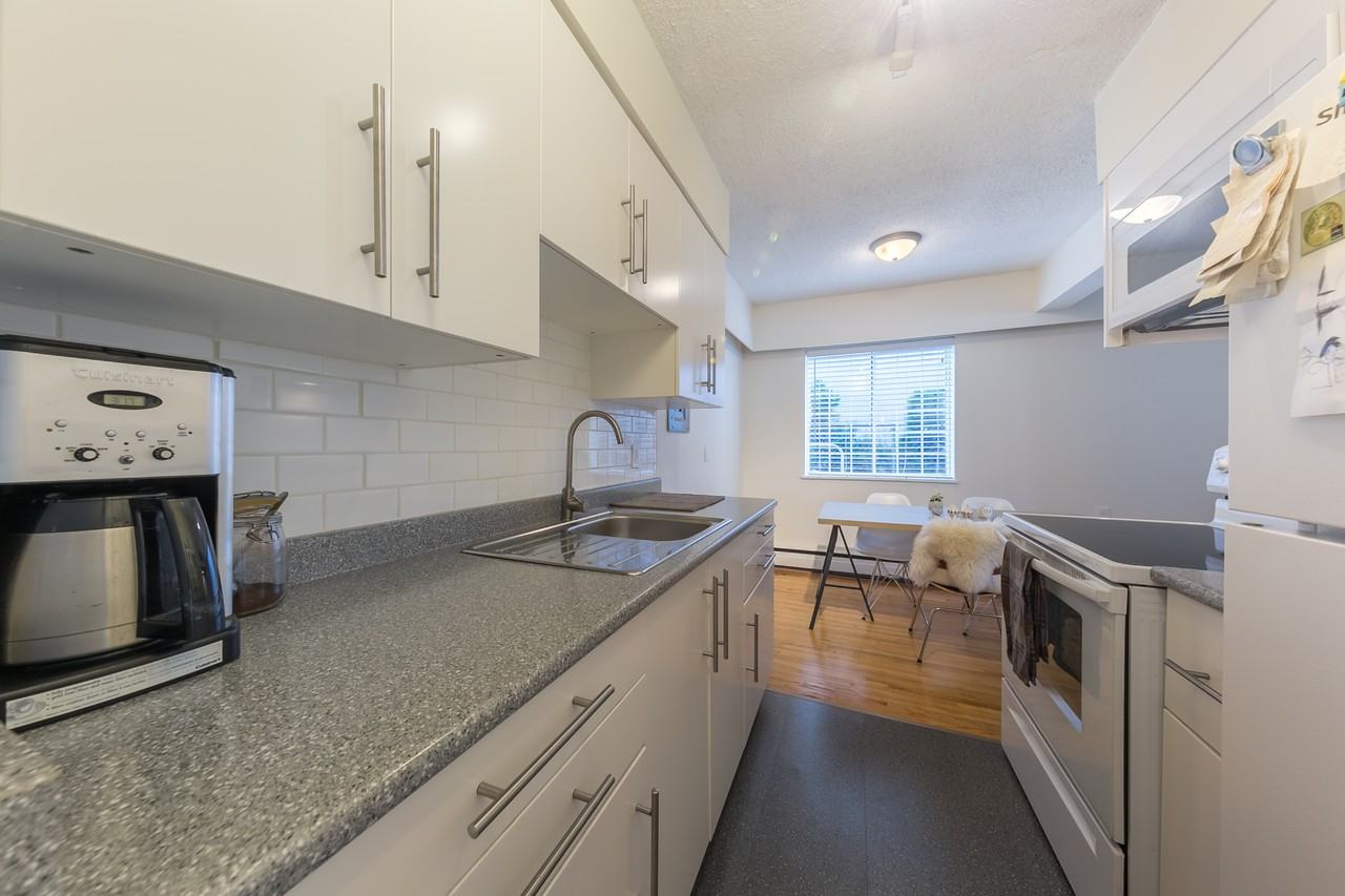 Triumph - Photo 2 of 18