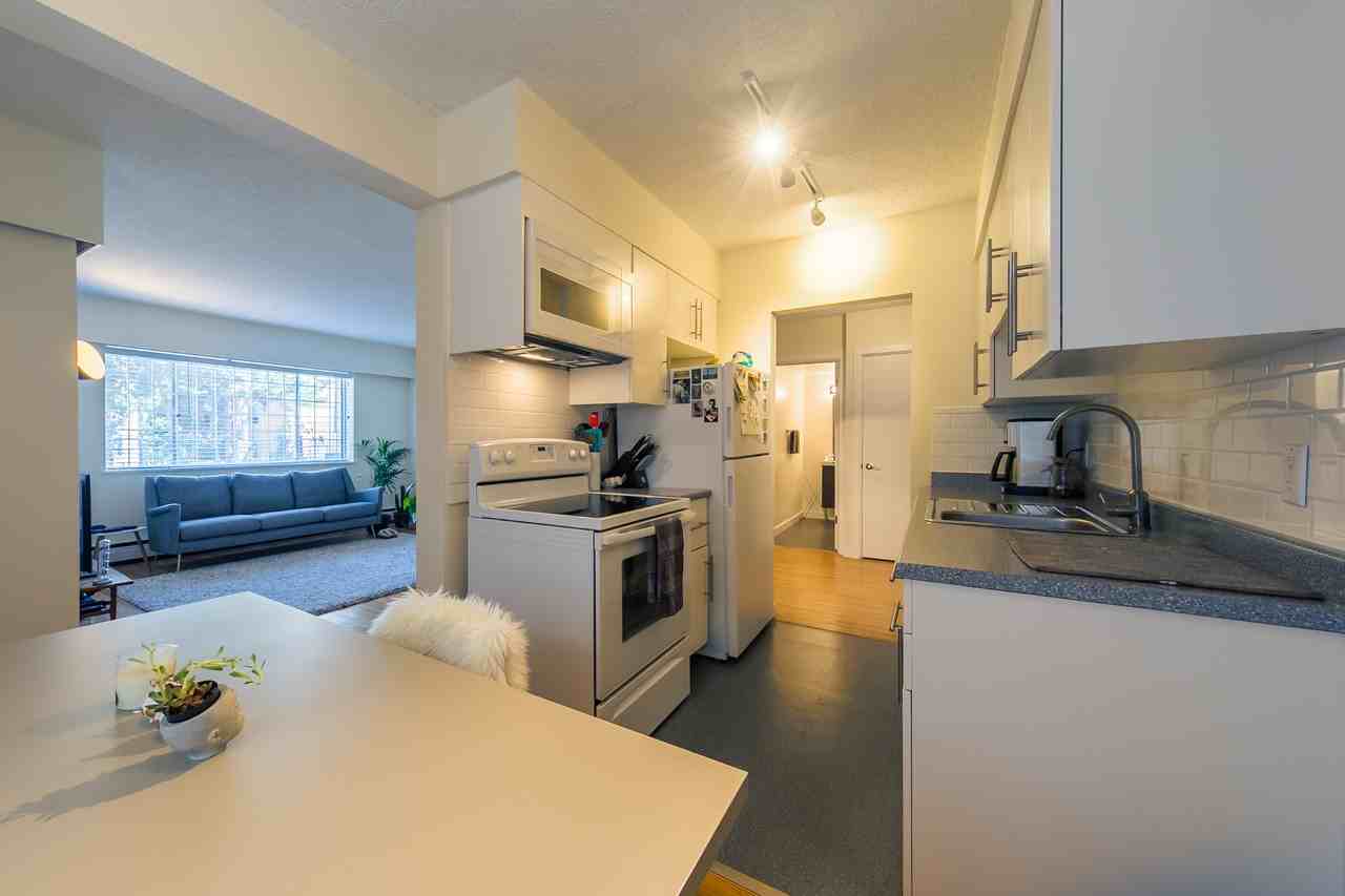 Triumph - Photo 3 of 18