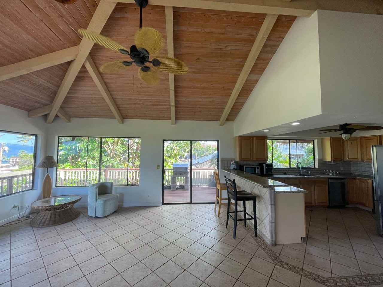 27 Haliu St - Photo 3 of 24