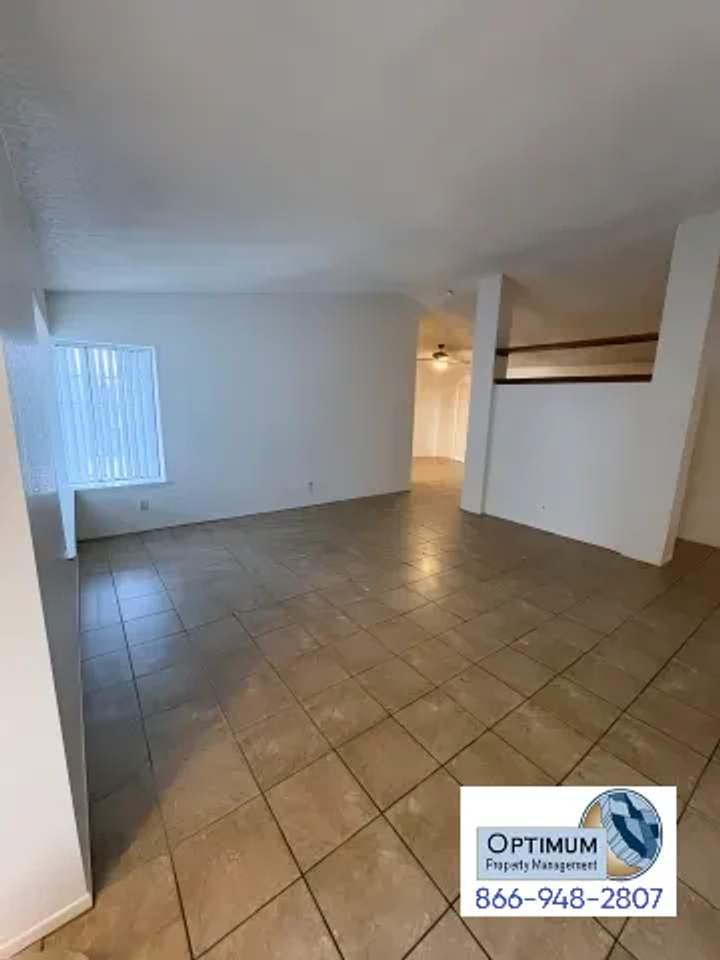 15150 Mesquite Ave - Photo 5 of 21