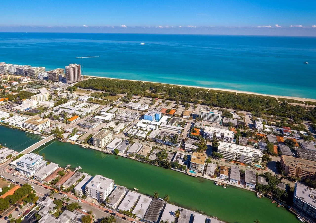 811 81st Street Property - Photo 4 of 13