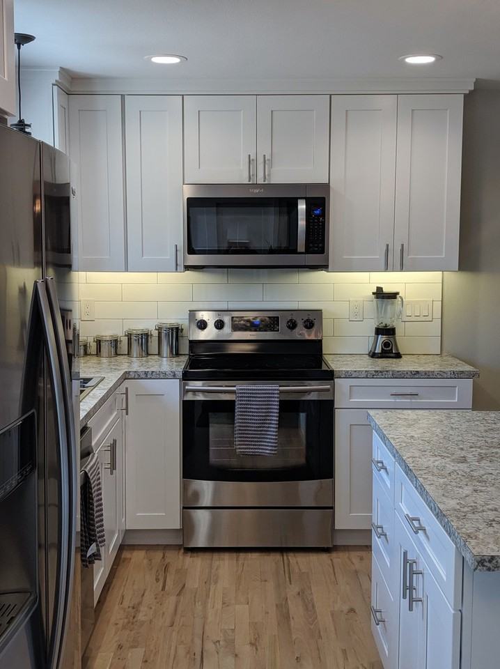 7523 Delaware Ln - Photo 4 of 13