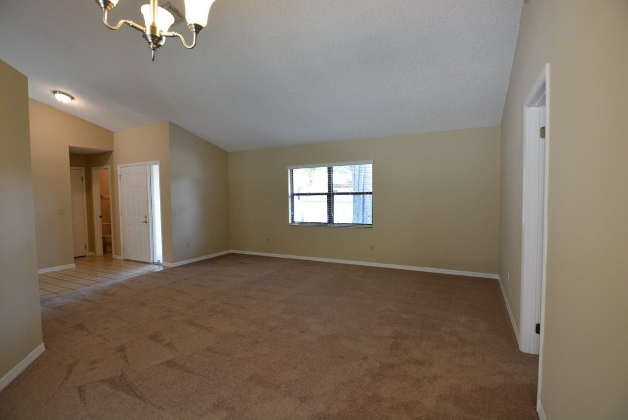 5106 Sun Palm Dr - Photo 6 of 31