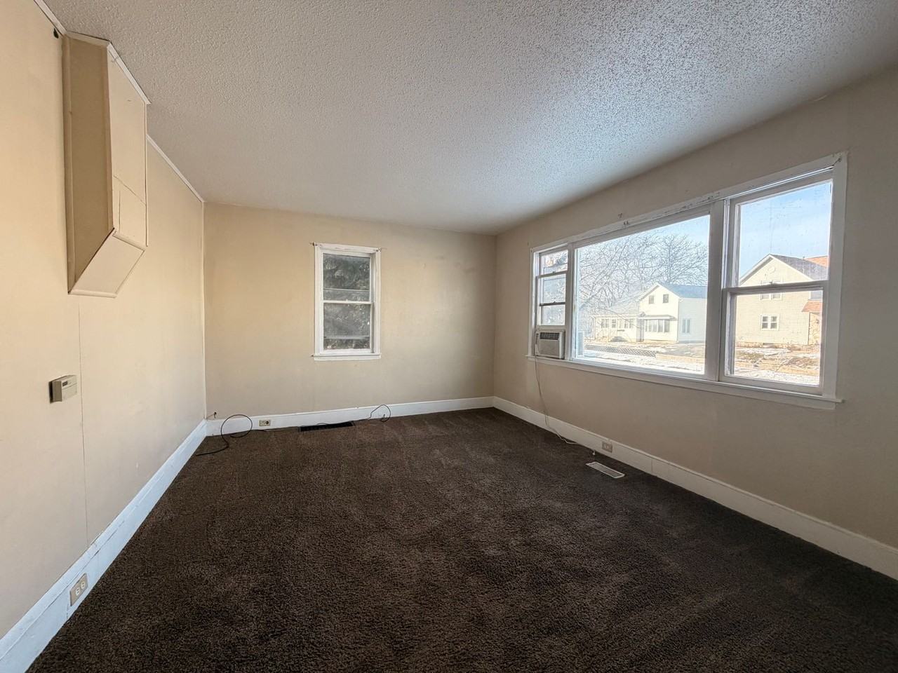 1617 4th Ave S - Photo 4 of 8