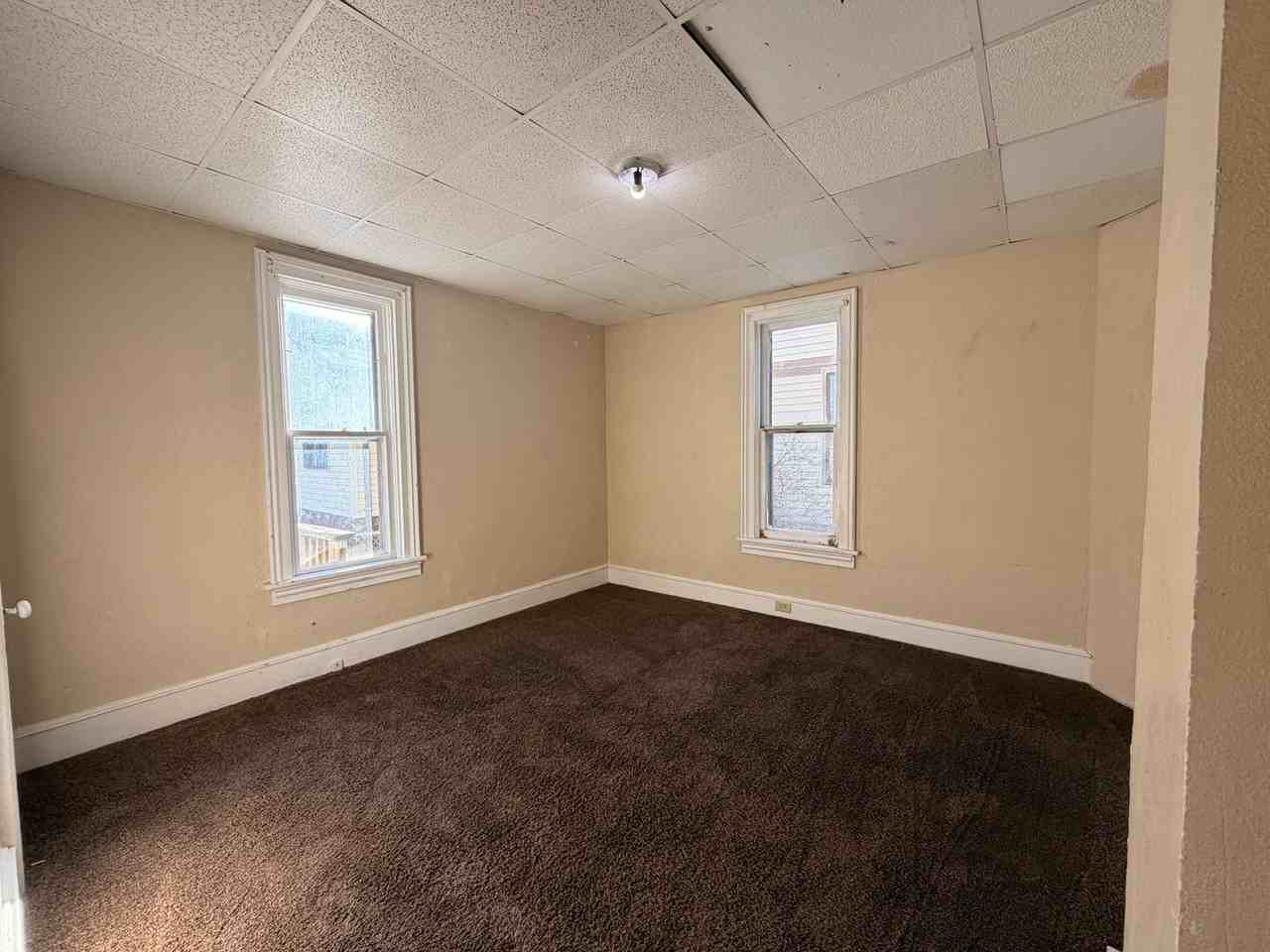 1617 4th Ave S - Photo 5 of 8