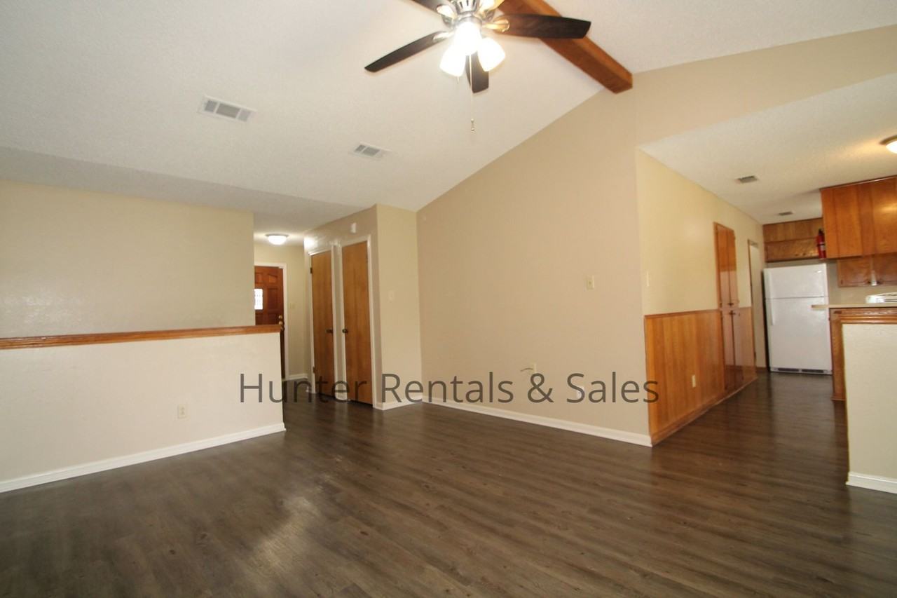 2008 Kenyon St - Photo 4 of 22