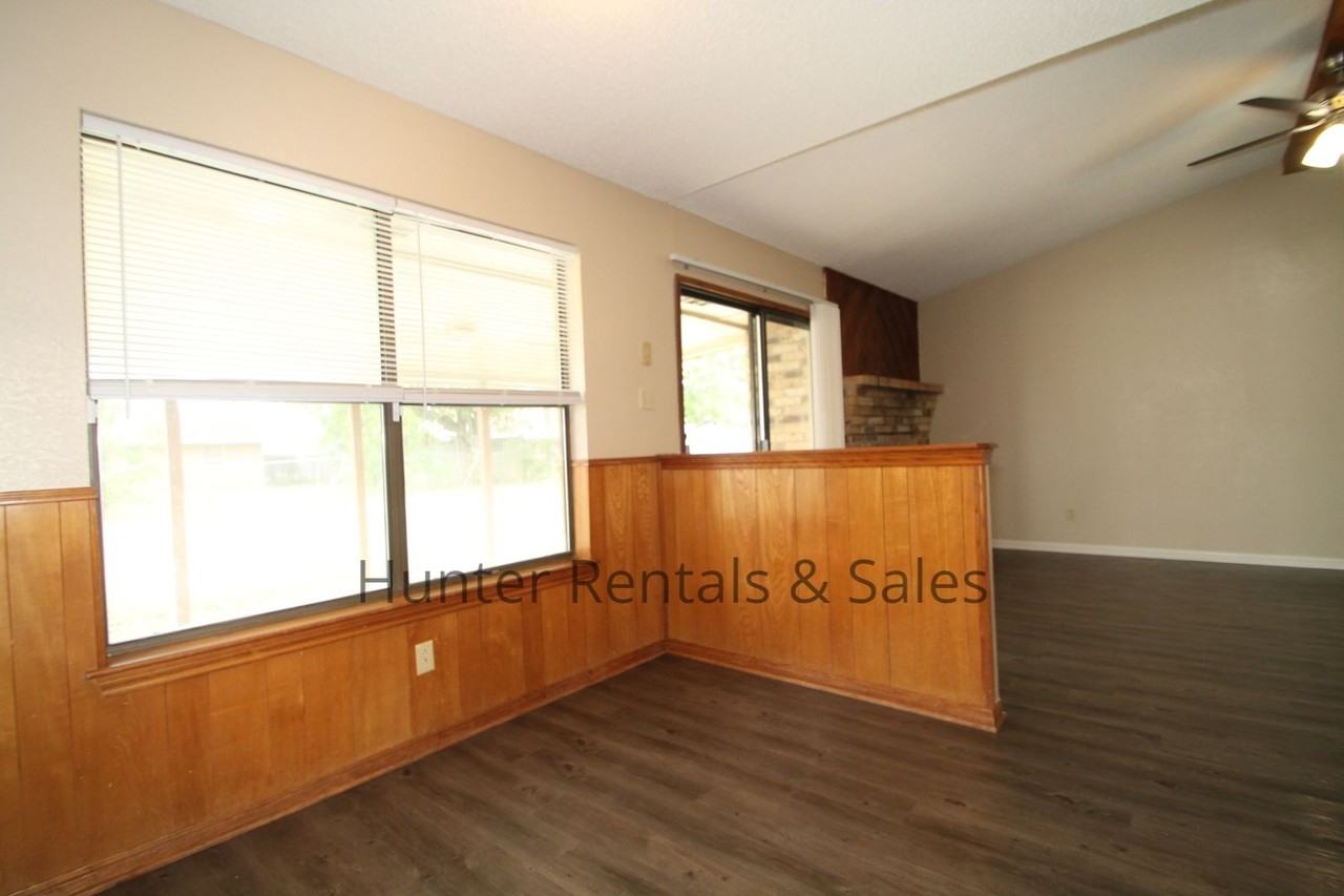 2008 Kenyon St - Photo 7 of 22