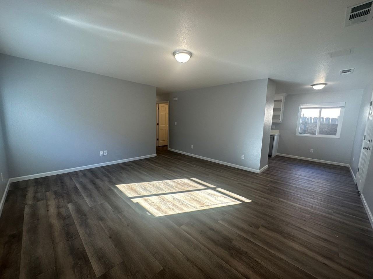 9523 Bancroft Way - Photo 4 of 20