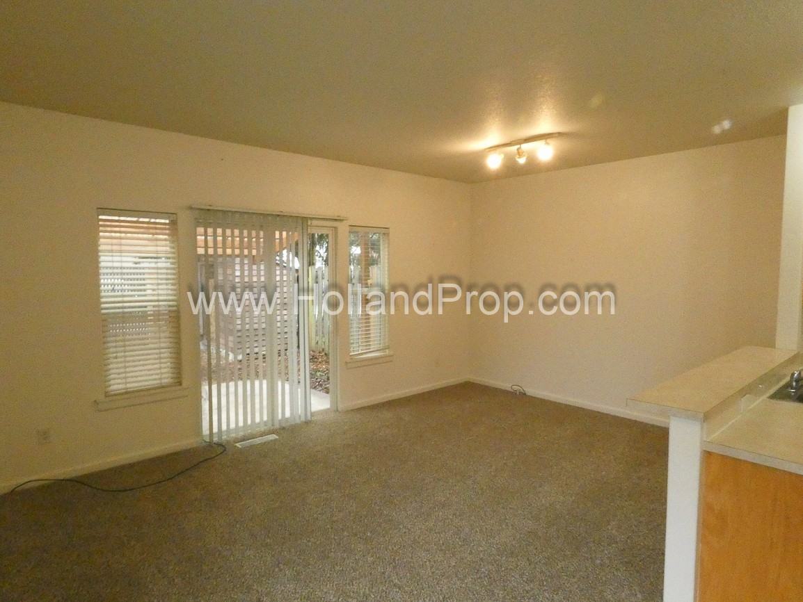 18148 Ne Everett Ct - Photo 5 of 18