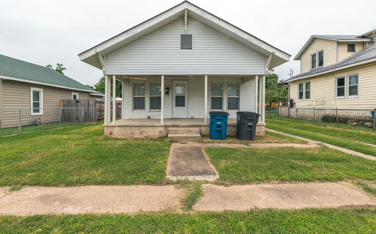 535 S 39th West Ave - Photo 2 of 28