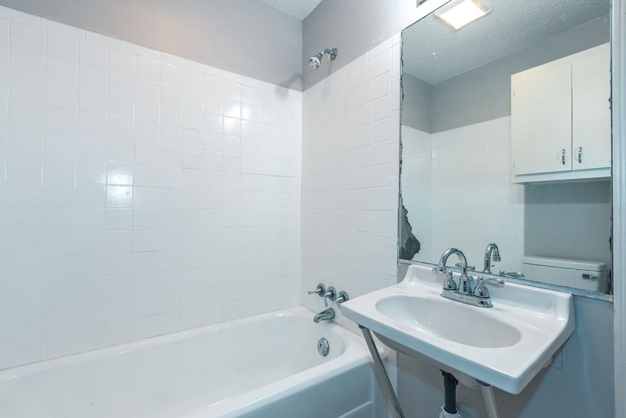 535 S 39th West Ave - Photo 7 of 28