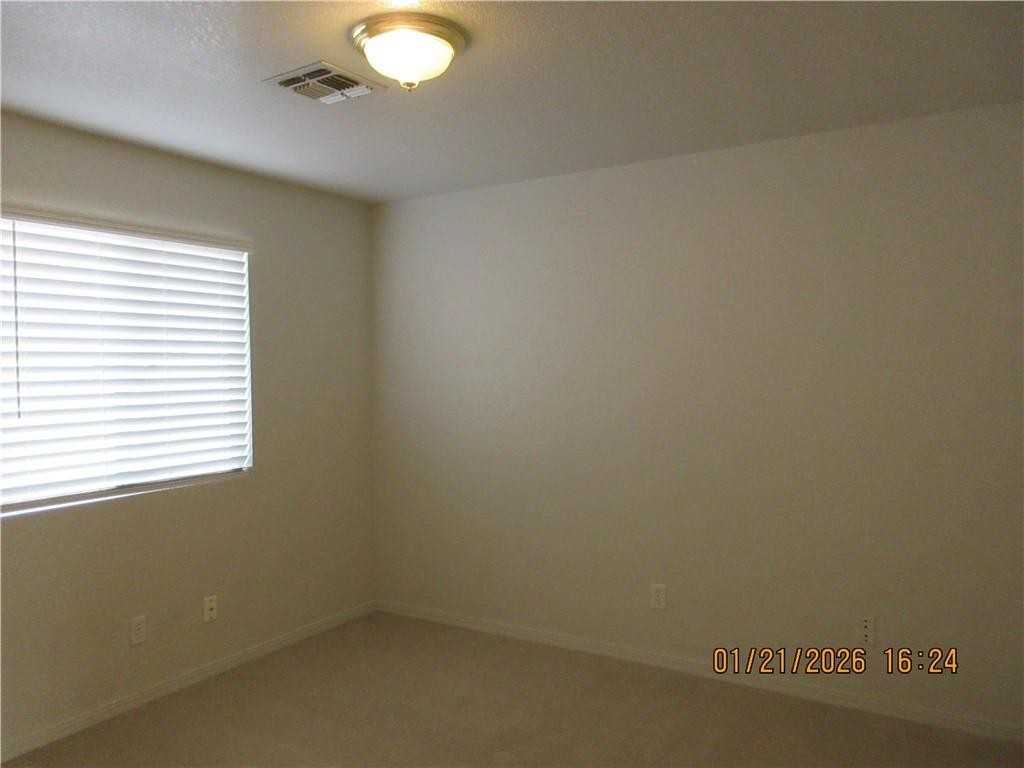 2469 Fox Ave - Photo 6 of 8