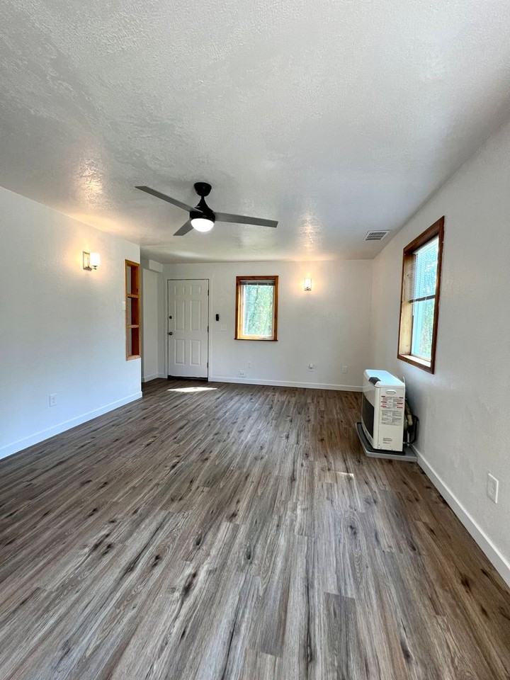 35650 Southern Bluff St - Photo 5 of 10