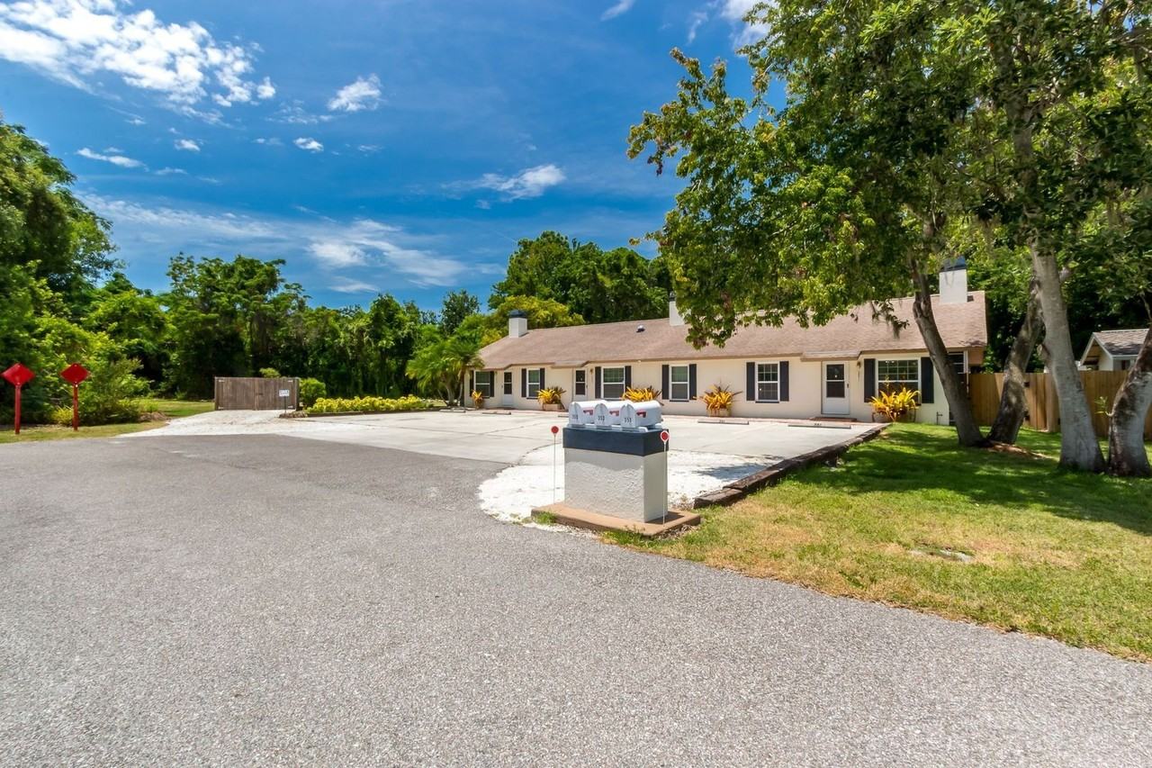 355 23rd Ave Sw - Photo 2 of 39