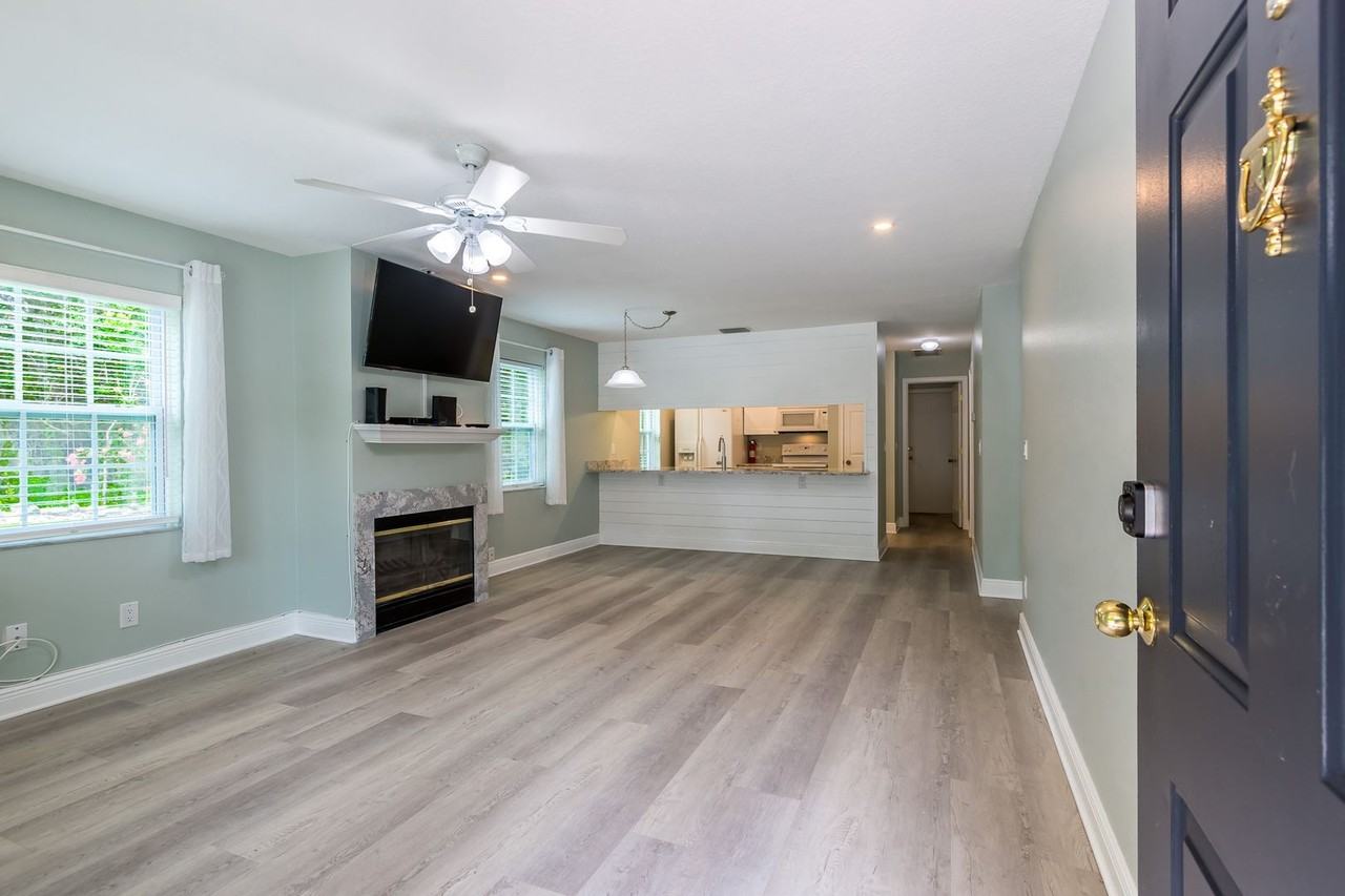 355 23rd Ave Sw - Photo 5 of 39