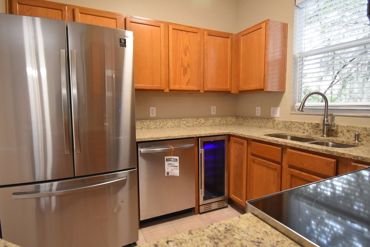 10909 Black Swan Ct - Photo 4 of 10