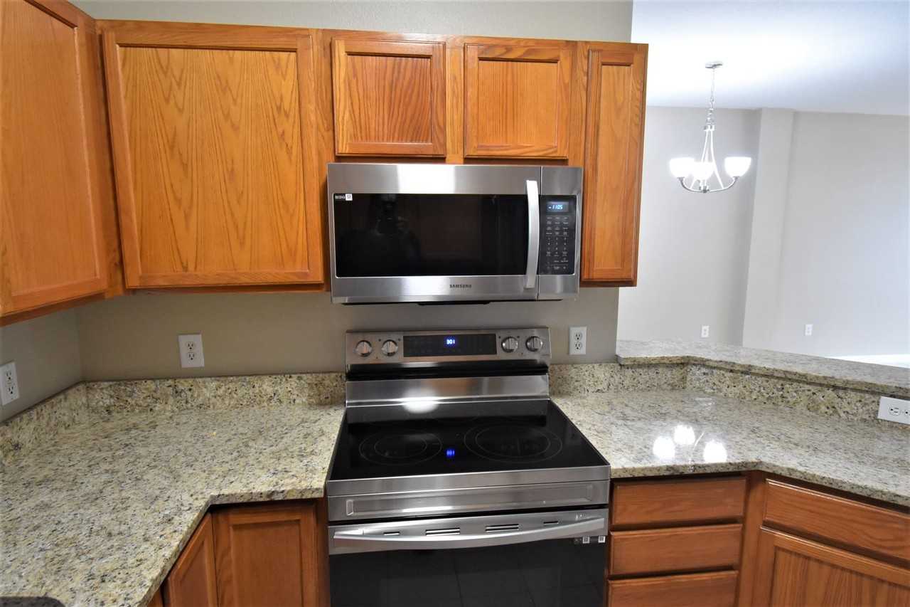 10909 Black Swan Ct - Photo 5 of 10