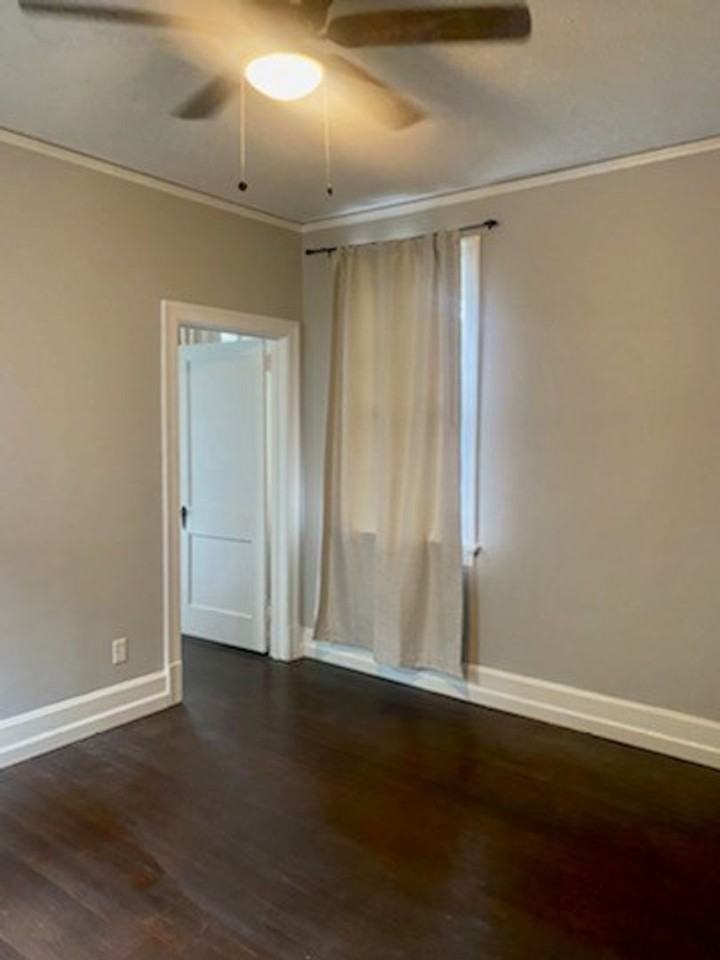 3045 Oxford Ave - Photo 5 of 14