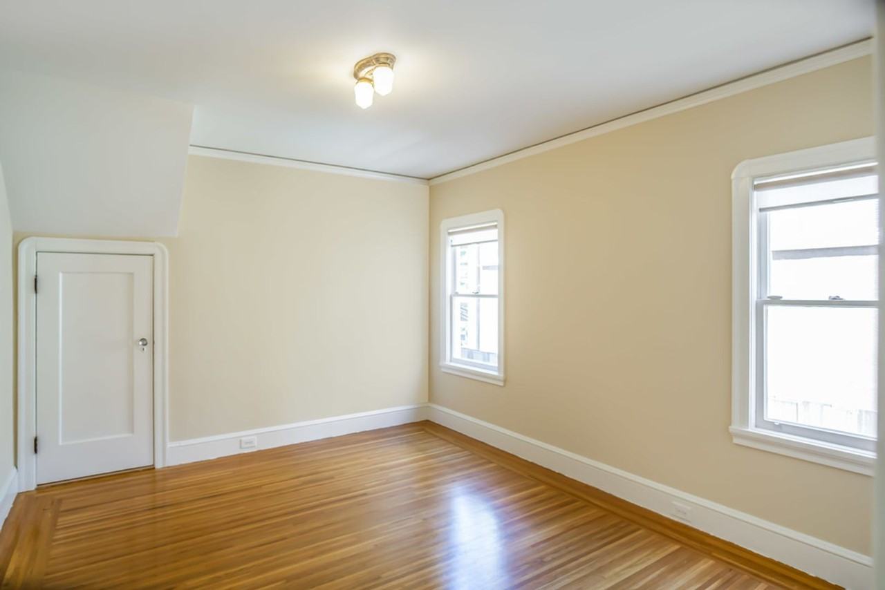 1809 Versailles Ave - Photo 6 of 12