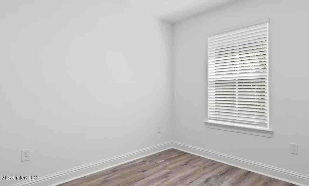 13463 Gorman St - Photo 6 of 12