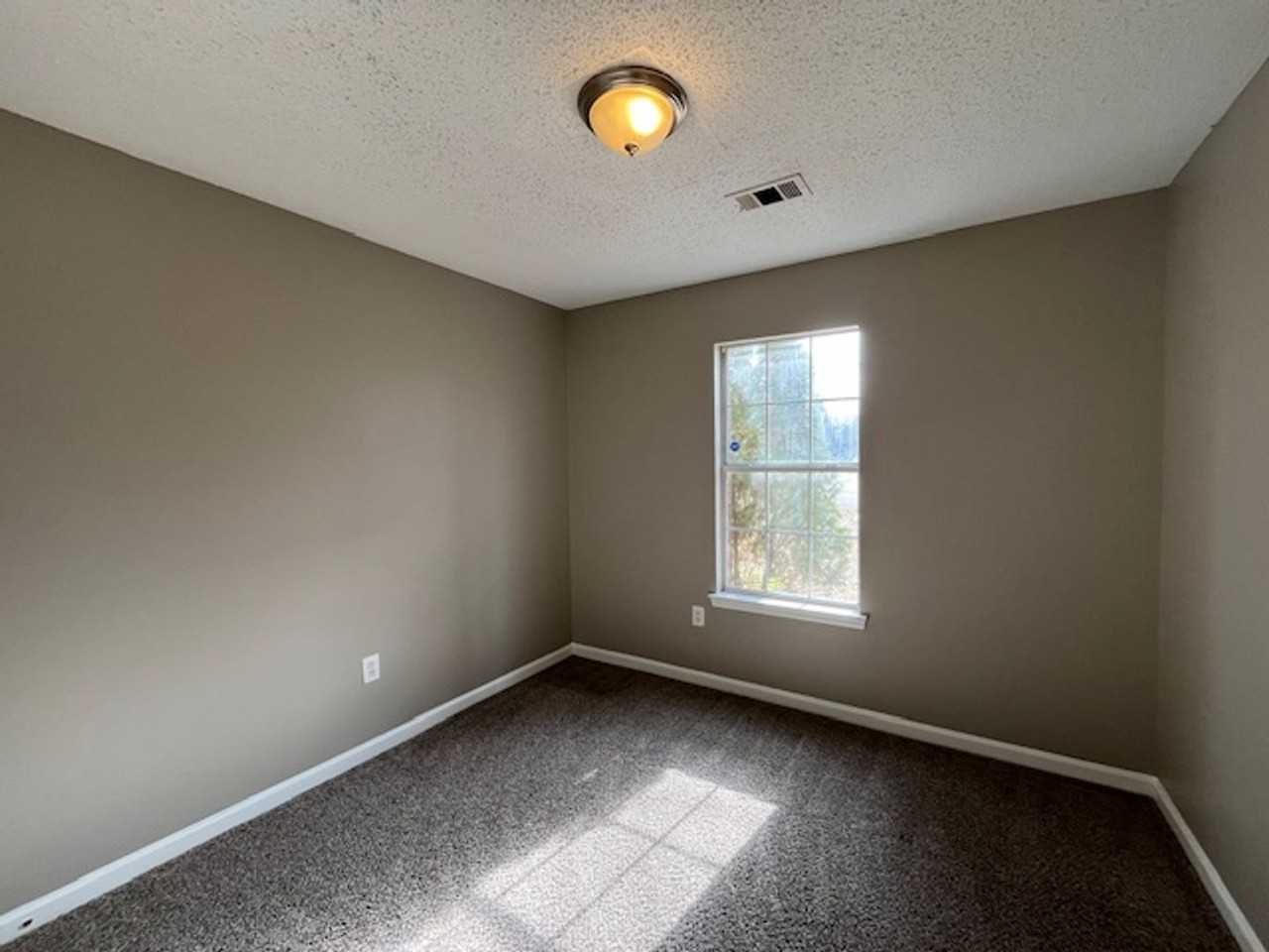 9912 Maury Cv - Photo 6 of 10