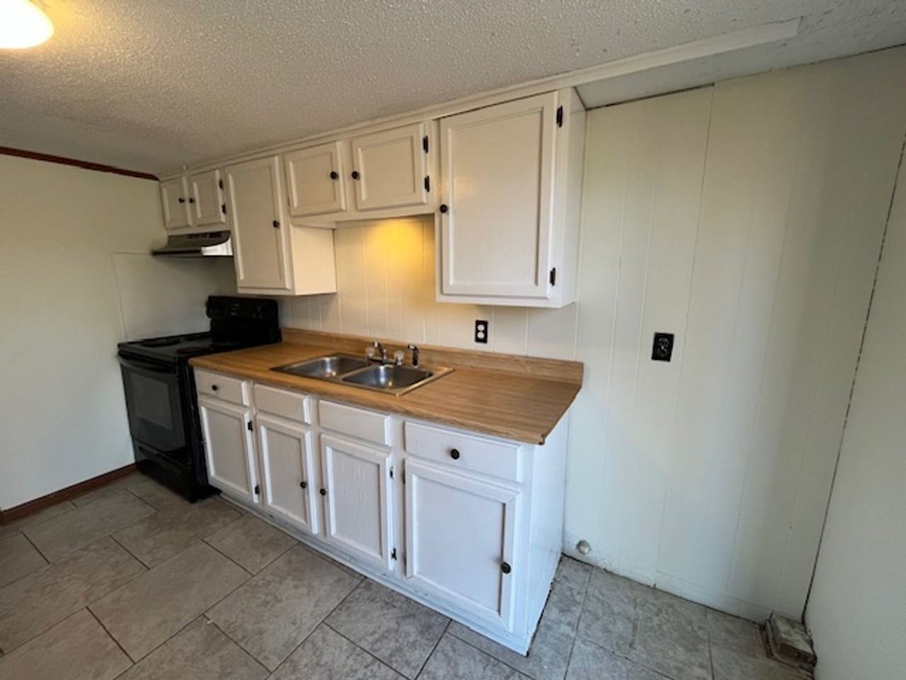 5031 Highway 51 S - Photo 2 of 7