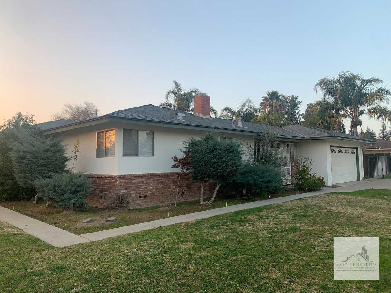 572 E Fremont Ave - Photo 2 of 23