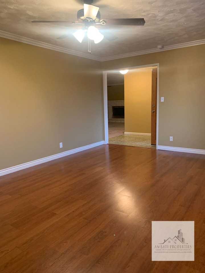 572 E Fremont Ave - Photo 5 of 23