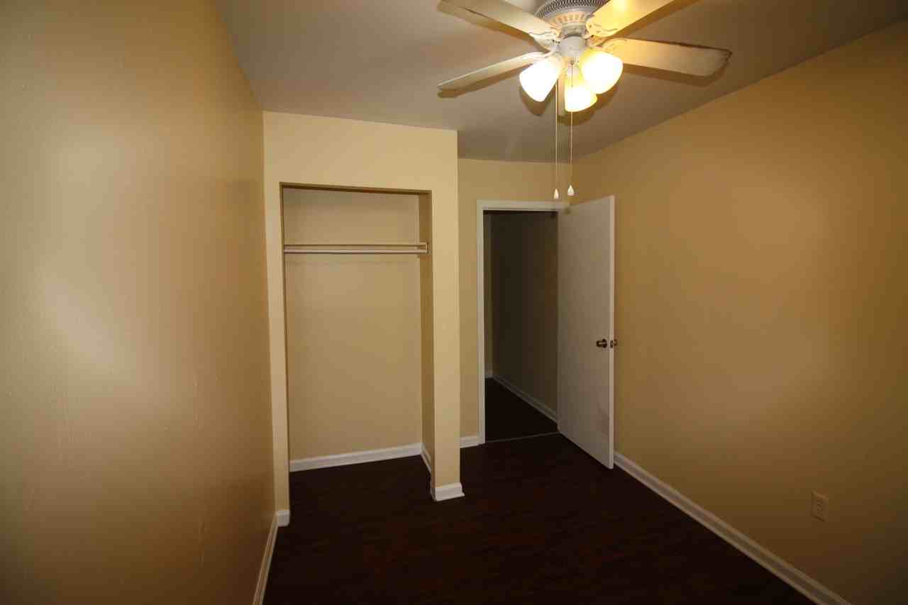 6439 Union Ct - Photo 3 of 5